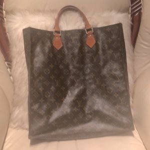 Louis Vuitton sac plat authentic